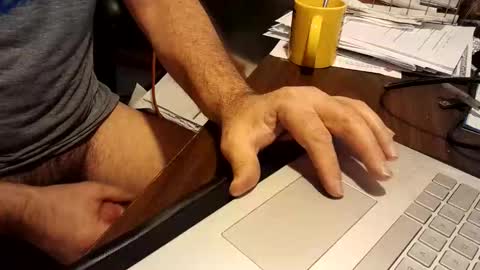 watchmecum online show from 12-22-25, 11:35