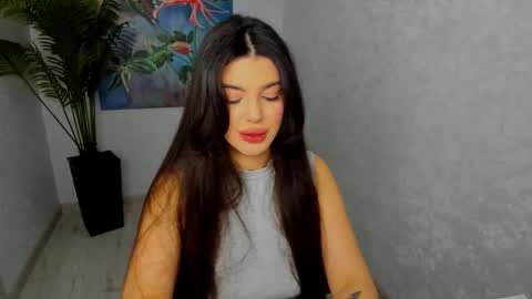 Snapshot of snowingwinter chatting on 02-17-26, 04:20 snowingwinter online show from 02-17-26, 04:20