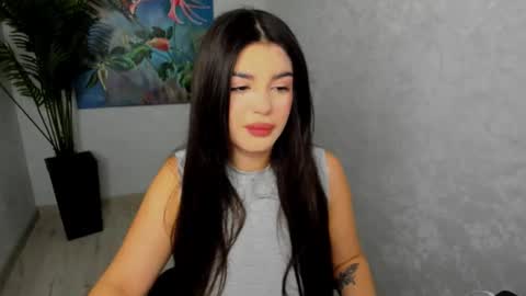 Snapshot of snowingwinter chatting on 02-21-26, 06:31 snowingwinter online show from 02-21-26, 06:31