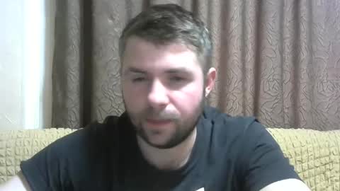 Snapshot of snowyqred chatting on 12-26-24, 12:16 Arthur online show from 12-26-24, 12:16