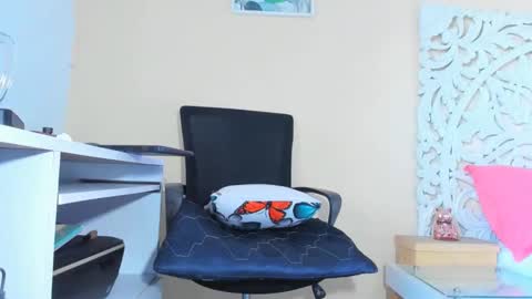 Snapshot of soalngets chatting on 01-23-25, 10:01 sol online show from 01-23-25, 10:01