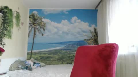 Snapshot of soaring_love chatting on 09-25-25, 05:00 Masha online show from 09-25-25, 05:00