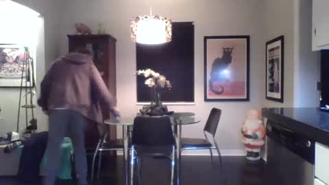 MicroAngelo online show from 01-04-25, 09:43