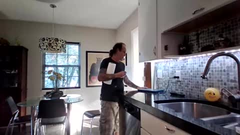 MicroAngelo online show from 01-04-25, 09:09