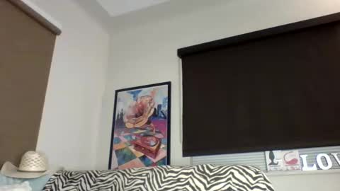 MicroAngelo online show from 10-20-25, 10:49