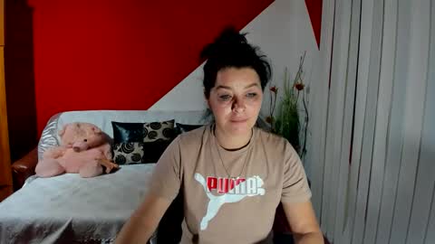 Soffy online show from 09-20-25, 03:40