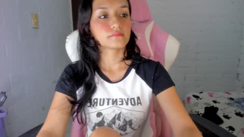 Snapshot of sofi1608 chatting on 01-27-25, 04:09 sofia online show from 01-27-25, 04:09