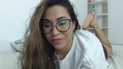 Snapshot of sofi4__ chatting on 02-23-25, 06:07 sofi online show from 02-23-25, 06:07