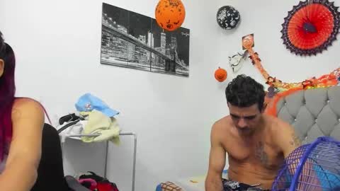 SOFI AND SANTY online show from 11-04-25, 11:48