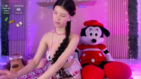 sofi_cuttie online show from 12-18-25, 04:29