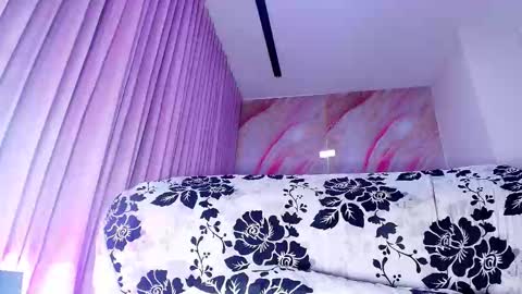 Sofia online show from 02-18-26, 03:02