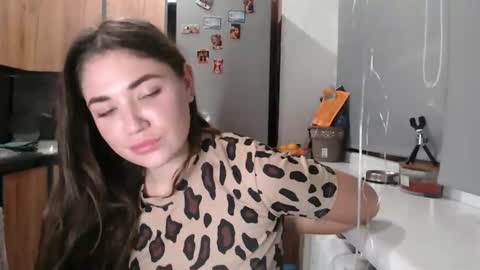 Sofi online show from 12-21-25, 06:15