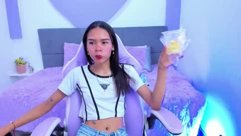 Sofia online show from 12-20-25, 06:26