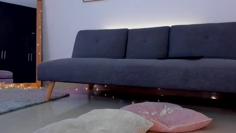 Snapshot of sofi_smith__ chatting on 01-27-25, 04:11 Sofi smith   online show from 01-27-25, 04:11