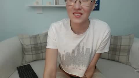 Snapshot of sofi_so chatting on 10-19-25, 08:15 Sofi online show from 10-19-25, 08:15