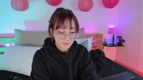 Snapshot of sofi_sp chatting on 01-24-25, 05:42 sofi_sp online show from 01-24-25, 05:42