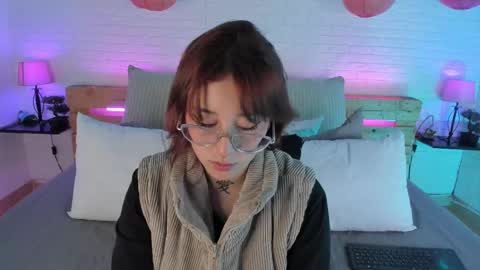 Snapshot of sofi_sp chatting on 02-19-25, 11:38 sofi_sp online show from 02-19-25, 11:38