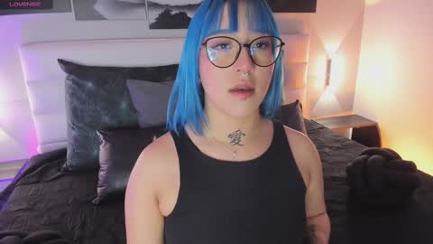 sofi_sp online show from 11-19-25, 11:32