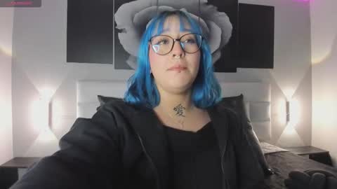 sofi_sp online show from 11-26-25, 11:33