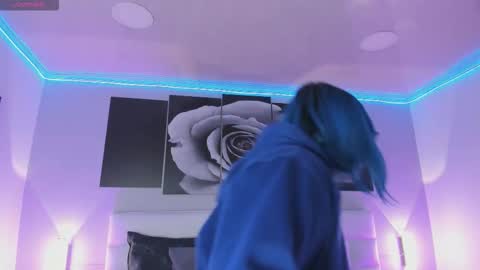 sofi_sp online show from 12-17-25, 11:38