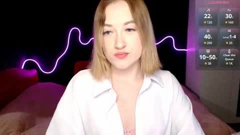 Snapshot of sofi_x_moon chatting on 02-15-26, 06:48 Sofi online show from 02-15-26, 06:48