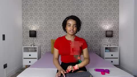 Sofi online show from 12-25-24, 04:43