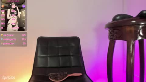 Snapshot of sofia_burbano chatting on 03-12-25, 09:13 Sofia Burbano online show from 03-12-25, 09:13