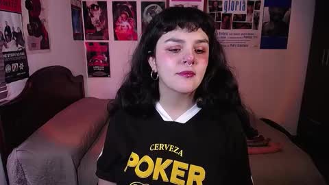 Snapshot of sofia_coolle chatting on 02-19-26, 02:35 Sofi online show from 02-19-26, 02:35