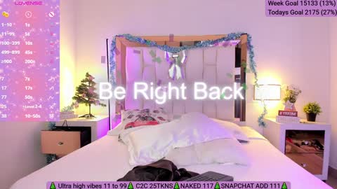 Snapshot of sofia_dream7 chatting on 12-20-24, 02:49 Sofi online show from 12-20-24, 02:49