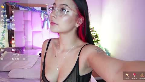 Snapshot of sofia_dream7 chatting on 12-26-24, 11:43 Sofi online show from 12-26-24, 11:43