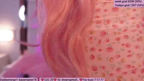 Snapshot of sofia_dream7 chatting on 01-30-25, 11:33 Sofi online show from 01-30-25, 11:33