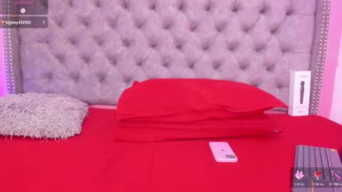 SOFIA online show from 03-11-26, 07:14