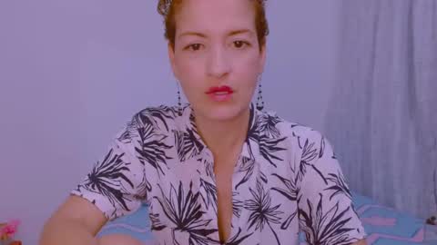 Sofia  online show from 01-18-25, 07:04