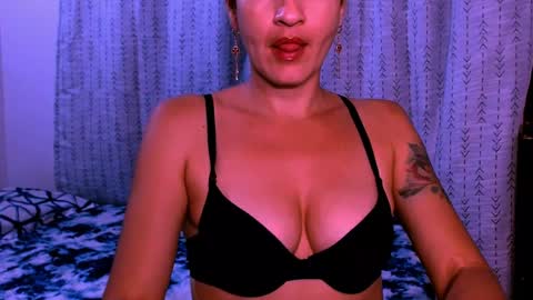 Sofia  online show from 02-04-25, 02:28