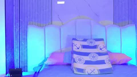 Sofia online show from 12-22-25, 03:03