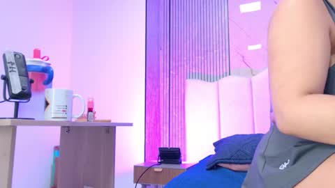 Sofia online show from 02-23-26, 03:04