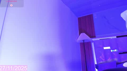 Sofia  online show from 11-27-25, 10:45