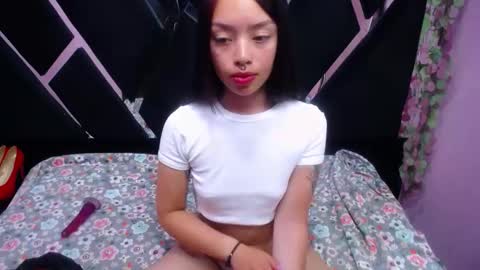 sofia miranda online show from 02-03-25, 02:13