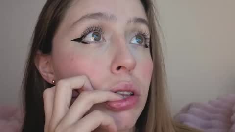     online show from 10-01-25, 03:45