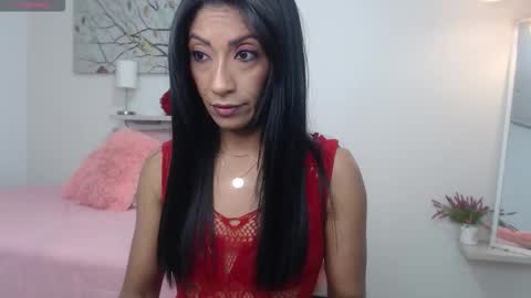 Snapshot of sofia_perez___ chatting on 02-19-26, 08:27 Sofi online show from 02-19-26, 08:27