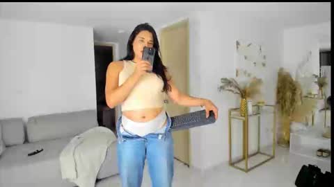 Snapshot of sofia_rivers_ chatting on 09-29-25, 01:22 sofia_rivers_ online show from 09-29-25, 01:22