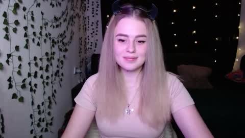 sofia_rosemary online show from 02-12-25, 01:06