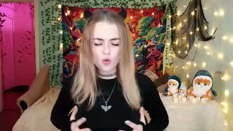 sofia_rosemary online show from 11-27-25, 12:51