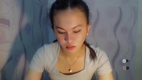 sofia_sweetheart18 online show from 02-19-26, 12:39