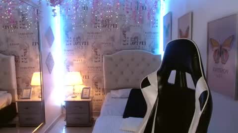 Snapshot of sofia_tanaka chatting on 09-16-25, 12:06 Sofia Tanaka online show from 09-16-25, 12:06