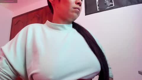 Sofia walke online show from 02-13-26, 04:25