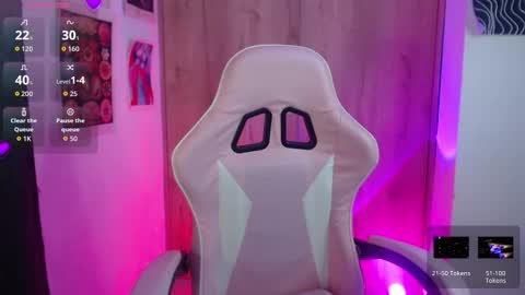       online show from 10-24-25, 05:37