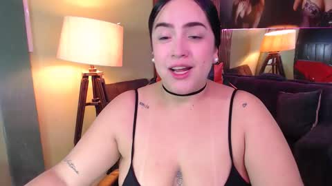 Snapshot of sofiadavis_23 chatting on 02-06-26, 01:47 SOFIA online show from 02-06-26, 01:47