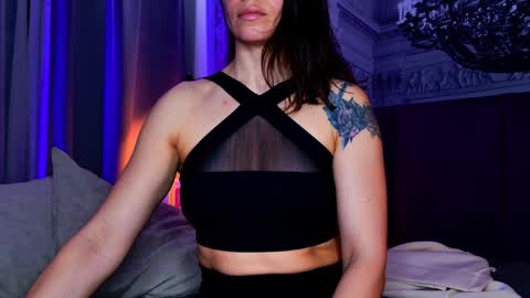 Sofia online show from 01-26-25, 07:41