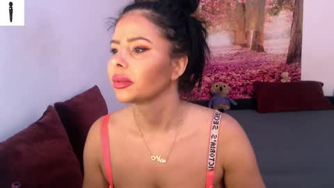 sofialiub online show from 12-17-24, 11:49